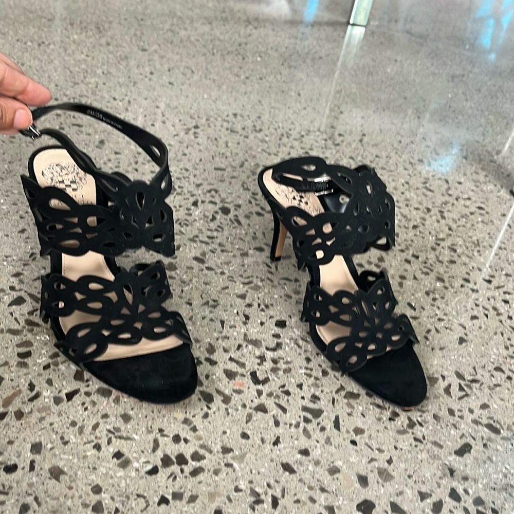 Vince Camuto suede leather filigree sandals size 8